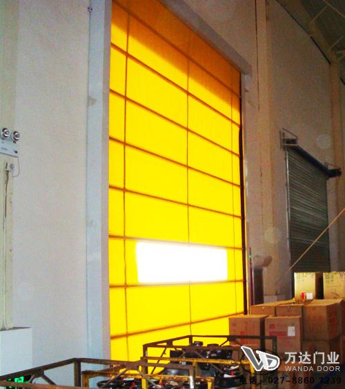 冯坡镇工厂堆积门